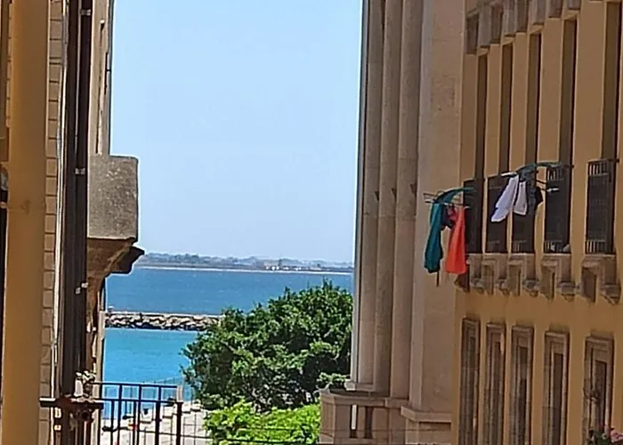 Fico D'india Apartment